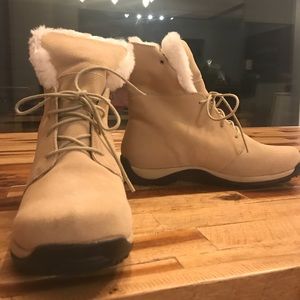 Baffin Snow Boots — Bella Series